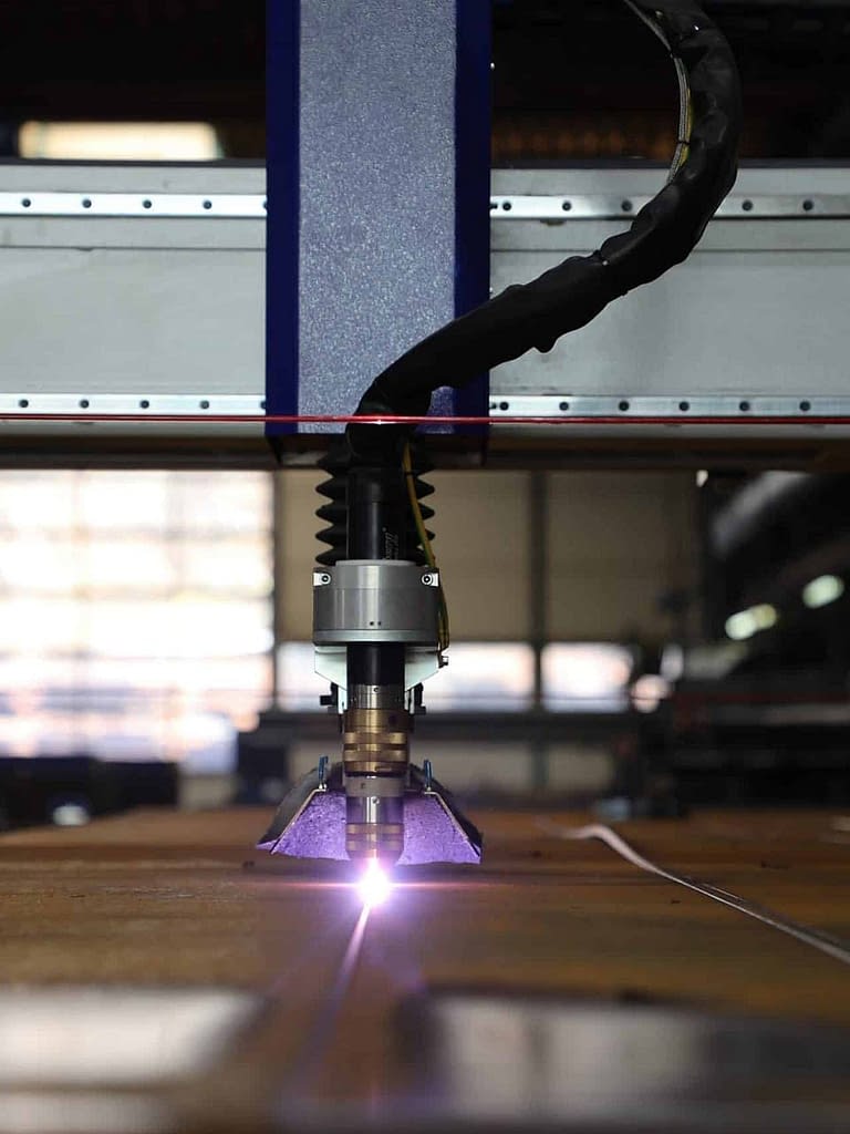 Brennschneiden mit Plasma